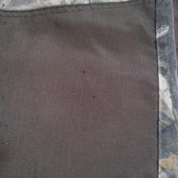 Realtree Camo Pro Gear Wrangler Hunting Pants (real heavy) thick material - Picture 5 of 11